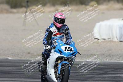 media/Dec-06-2025-CVMA (Sat) [[4a896cc04c]]/Race 4-Formula Middleweight/